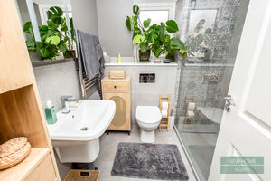 Photo 14- click for photo gallery